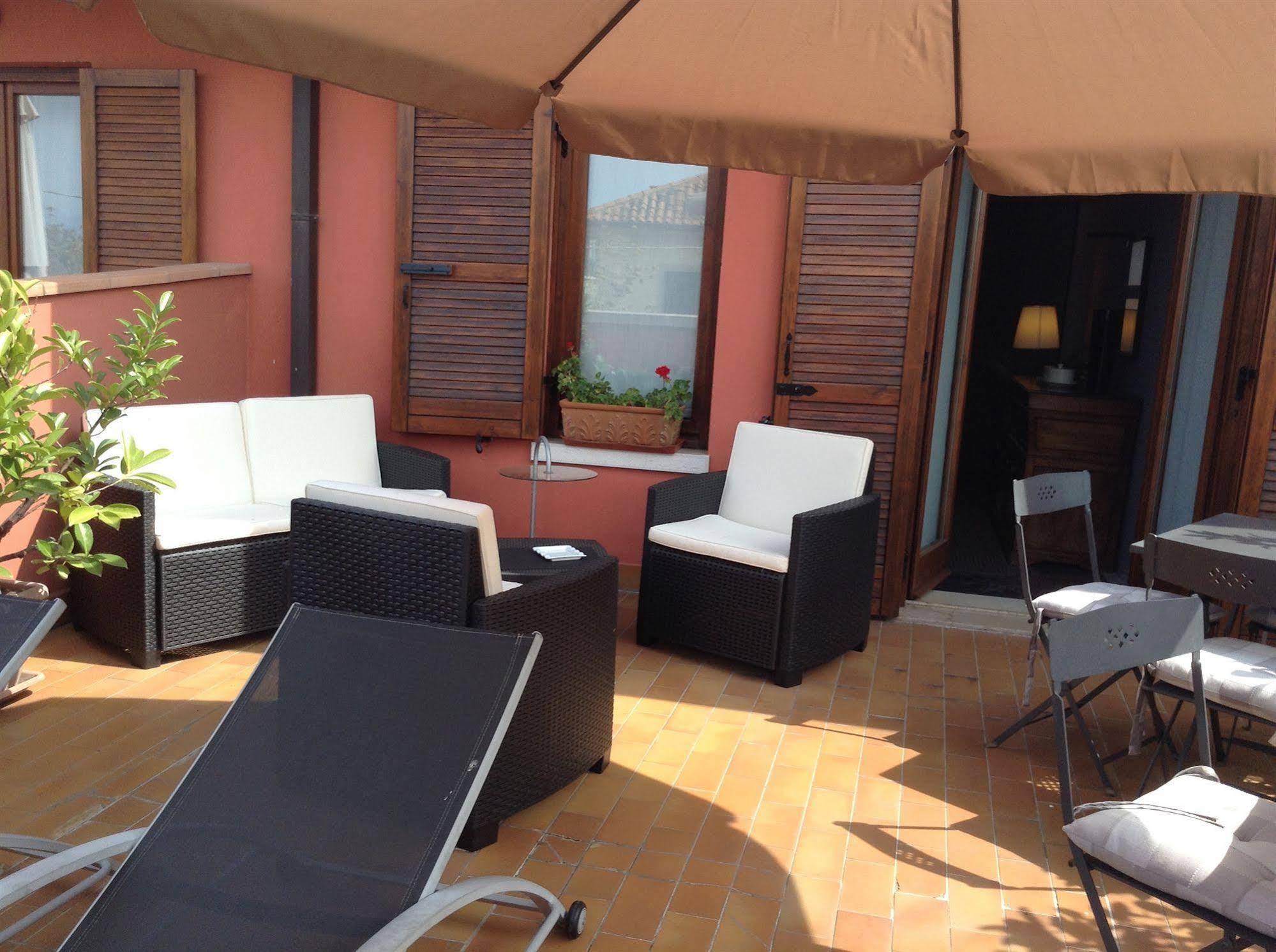 Hotel Residenza Alighieri باردولينو المظهر الخارجي الصورة