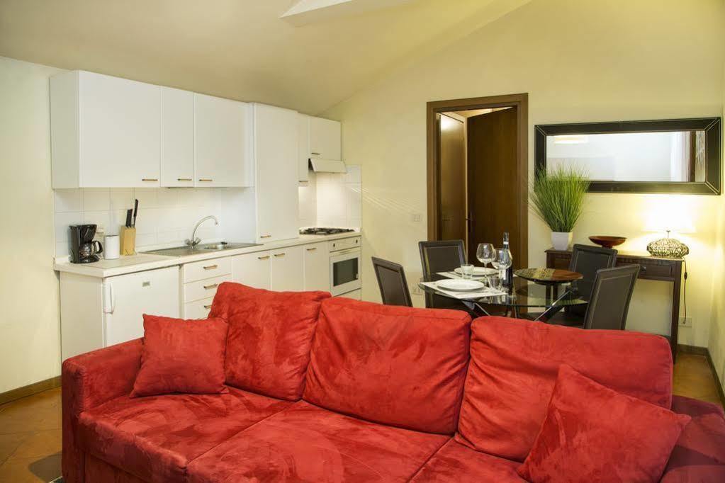 Hotel Residenza Alighieri باردولينو المظهر الخارجي الصورة